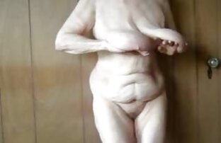 XXX گناهکار دارای یک دختر بلند و عکس شهوانی کون باریک در شمار مختلف بر روی یک مبل یاس بنفش