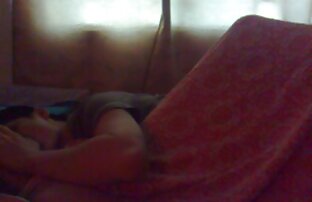 XXX برای سکس کثیف شهوانی یک موز خورده بدون پرسیدن, یک, مجبور, یک دوست دختر جوان به لیسیدن بیدمشک او