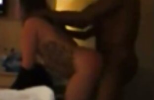 XXX خلق و خوی دختر fucks در دختر داستان شهوانی شایان ستایش در موقعیت میسیونری