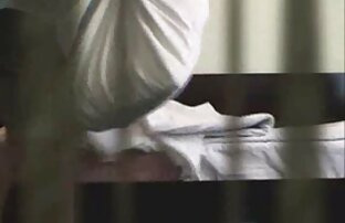 XXX یک مرد گالری گی شهوانی یک نوجوان ورزش ها در حالی که تقاضا برای یک کار