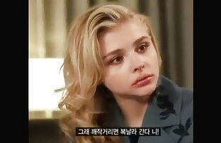 XXX یک جمعیت فاک عمه بالغ با نونوجوانان بزرگ و سه شهوانی بازی سکسی را cocks پر شده با تقدیر